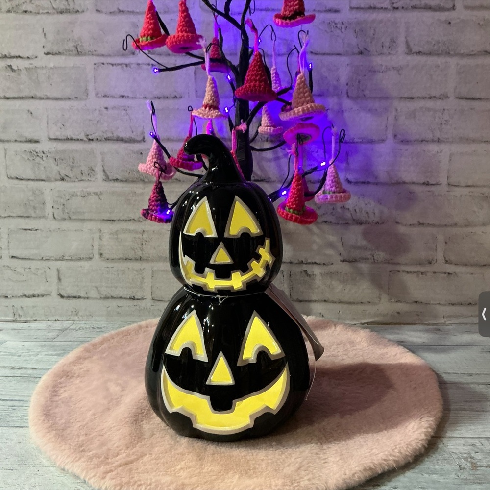 HALLOW HOME Led Ceramic Stacked Pumpkins